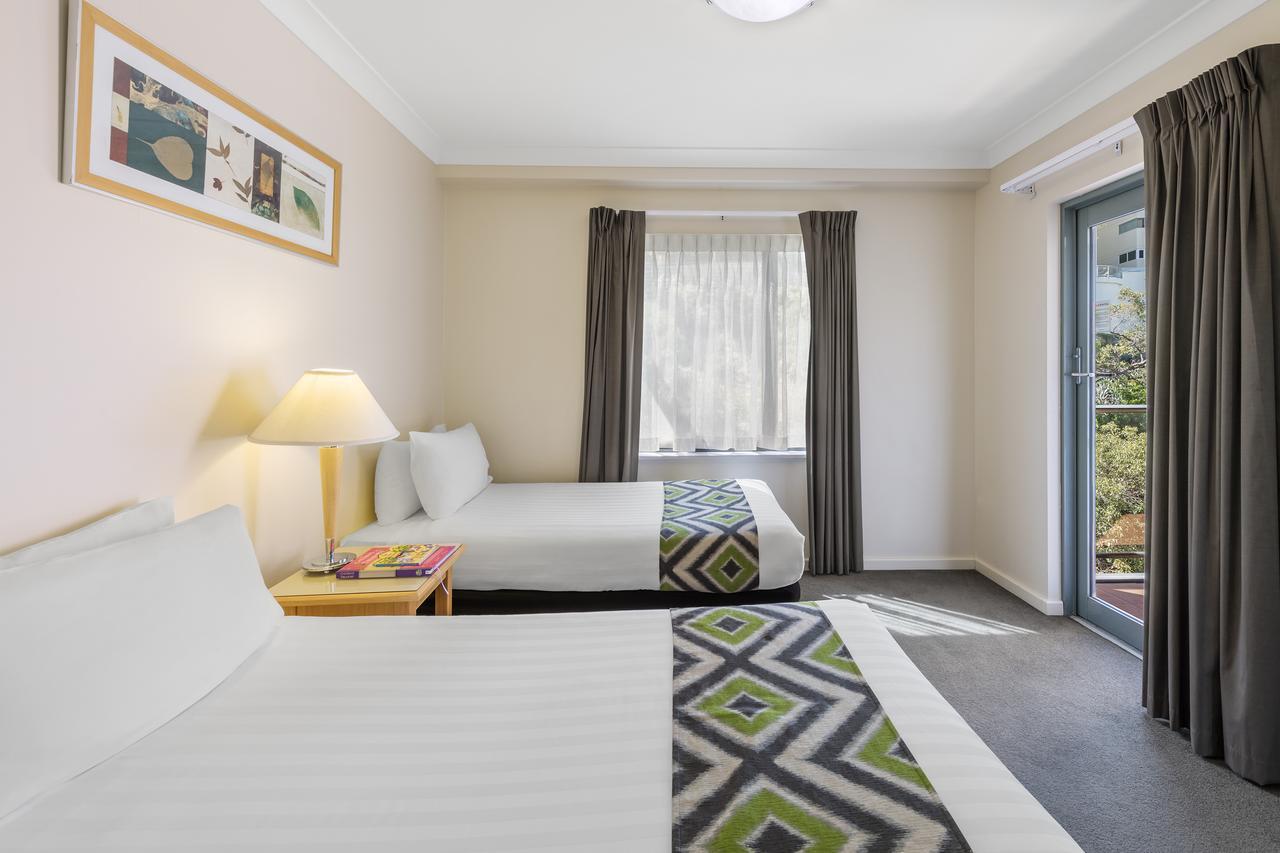 Three-Bedroom Apartment with 2 Bathrooms